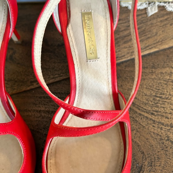 Louise et Cie Strap Red Pump - Picture 2 of 8